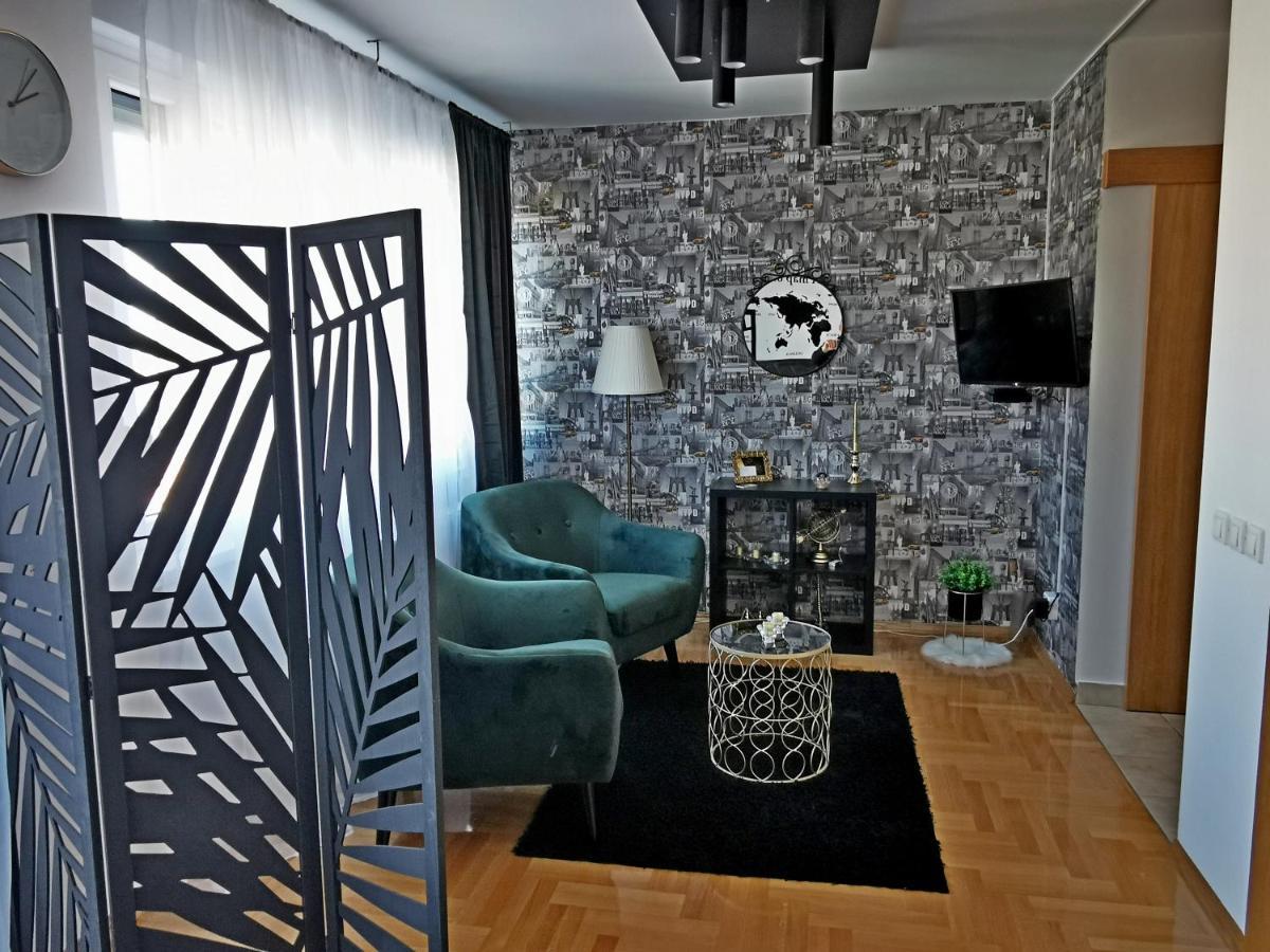 Apartmán Passenger Self Check-In Osijek Exteriér fotografie